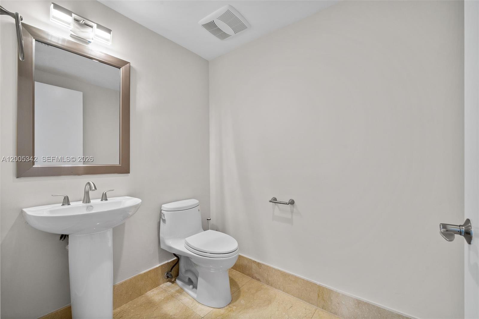 Photo of 3301 183rd St  #1604, Aventura, Florida, 33160 - 