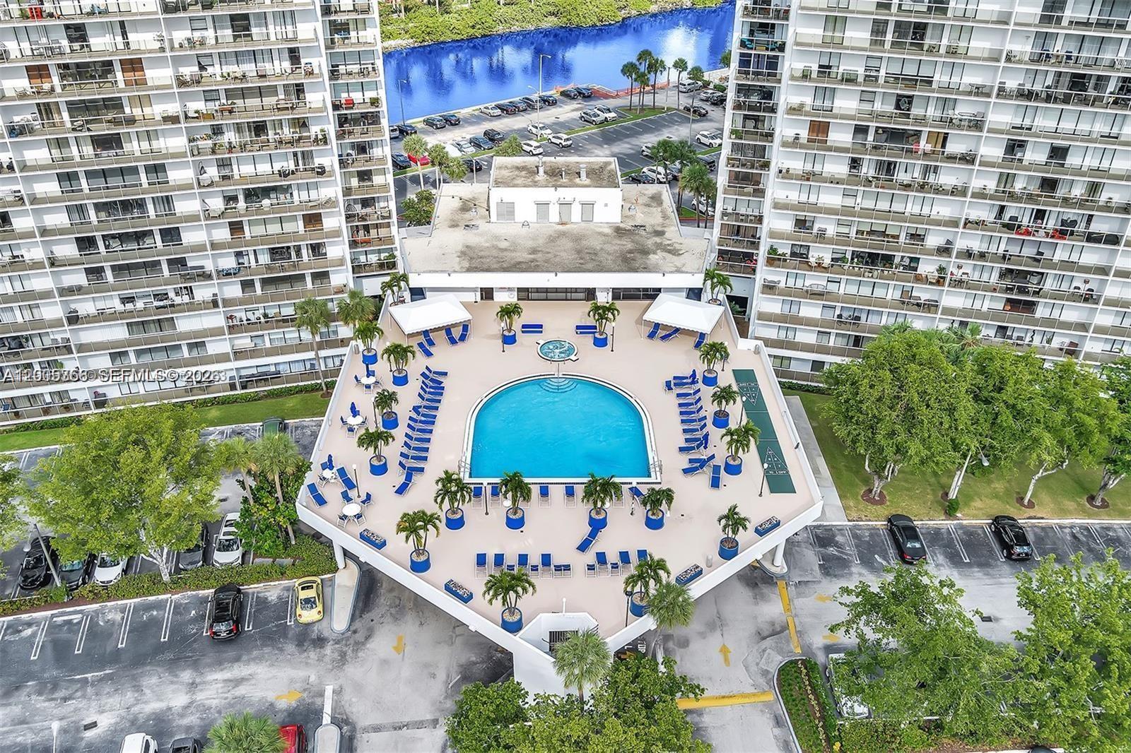 Photo of 3731 Country Club Dr  #1129, Aventura, Florida, 33180 - 