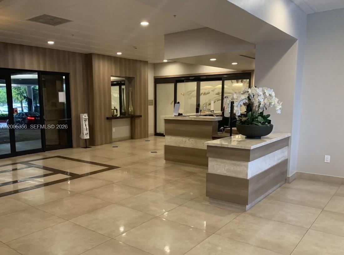 Photo of 3731 Country Club Dr  #1129, Aventura, Florida, 33180 - 