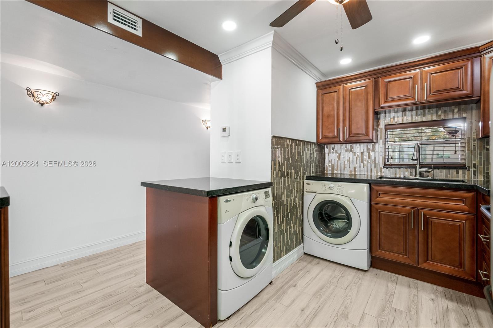 209 2 / 2 1170 кв.футов $ 2026-04-21 0 Фото