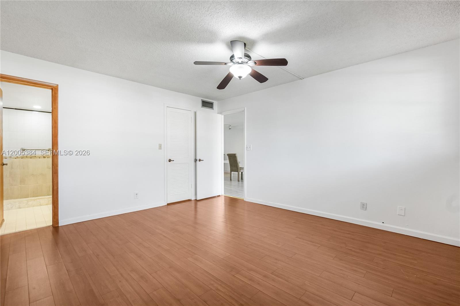 209 2 / 2 1170 кв.футов $ 2026-04-21 0 Фото