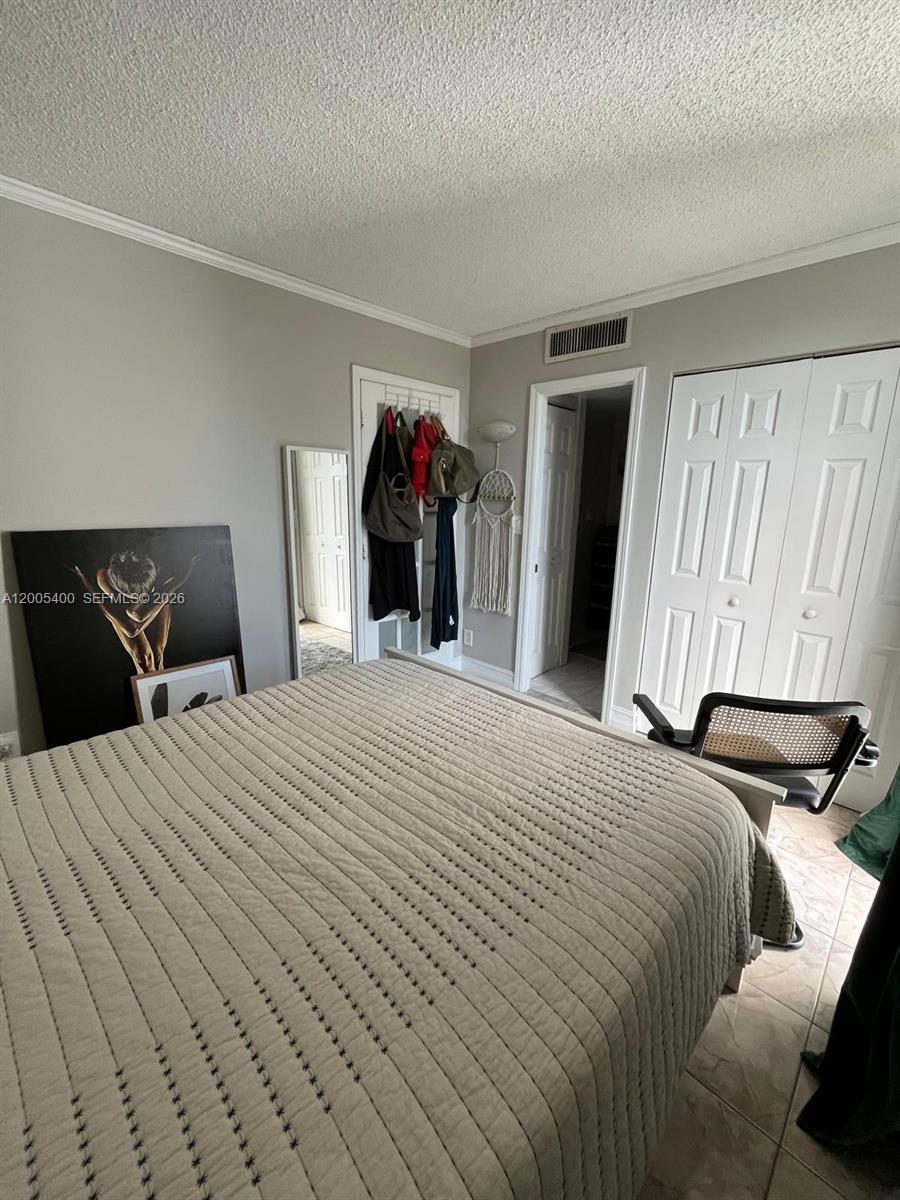 Photo of 3475 Country Club Dr  #312, Aventura, Florida, 33180 - 