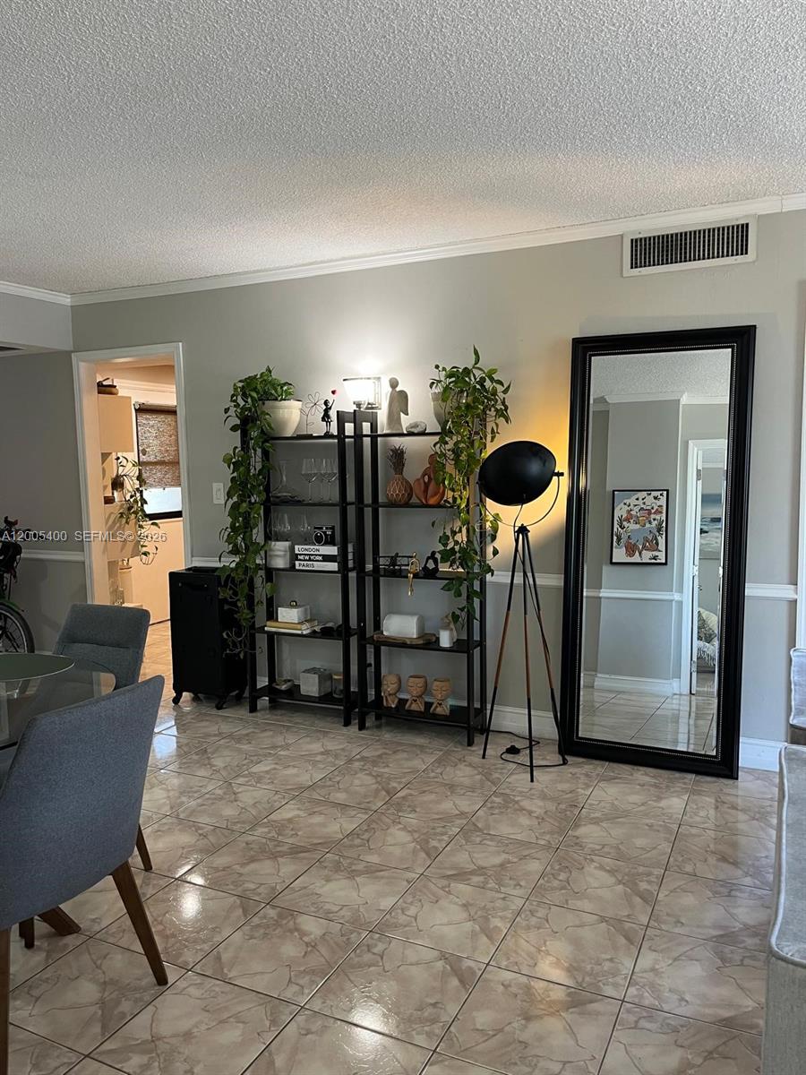 Photo of 3475 Country Club Dr  #312, Aventura, Florida, 33180 - 