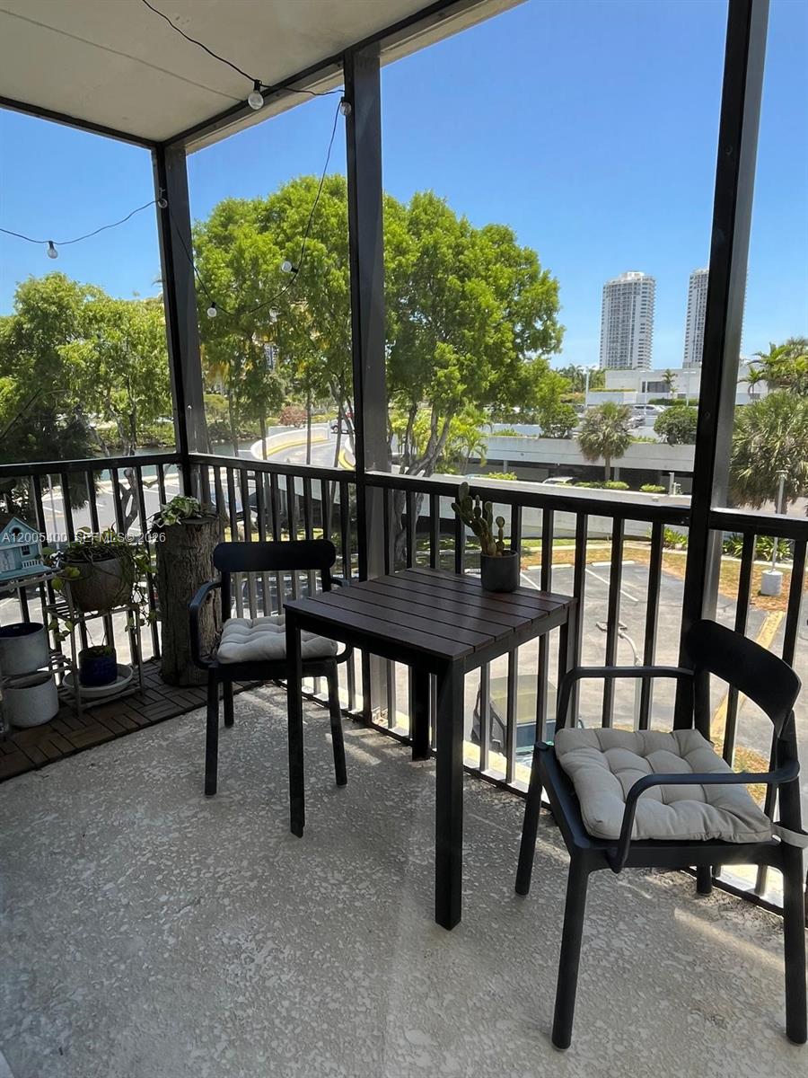 Photo of 3475 Country Club Dr  #312, Aventura, Florida, 33180 - 