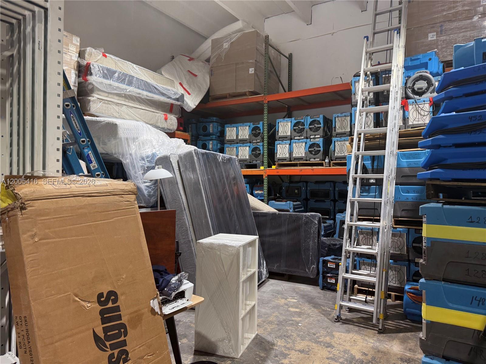 5520  /   sq. ft. $ 2026-04-21 0 Photo