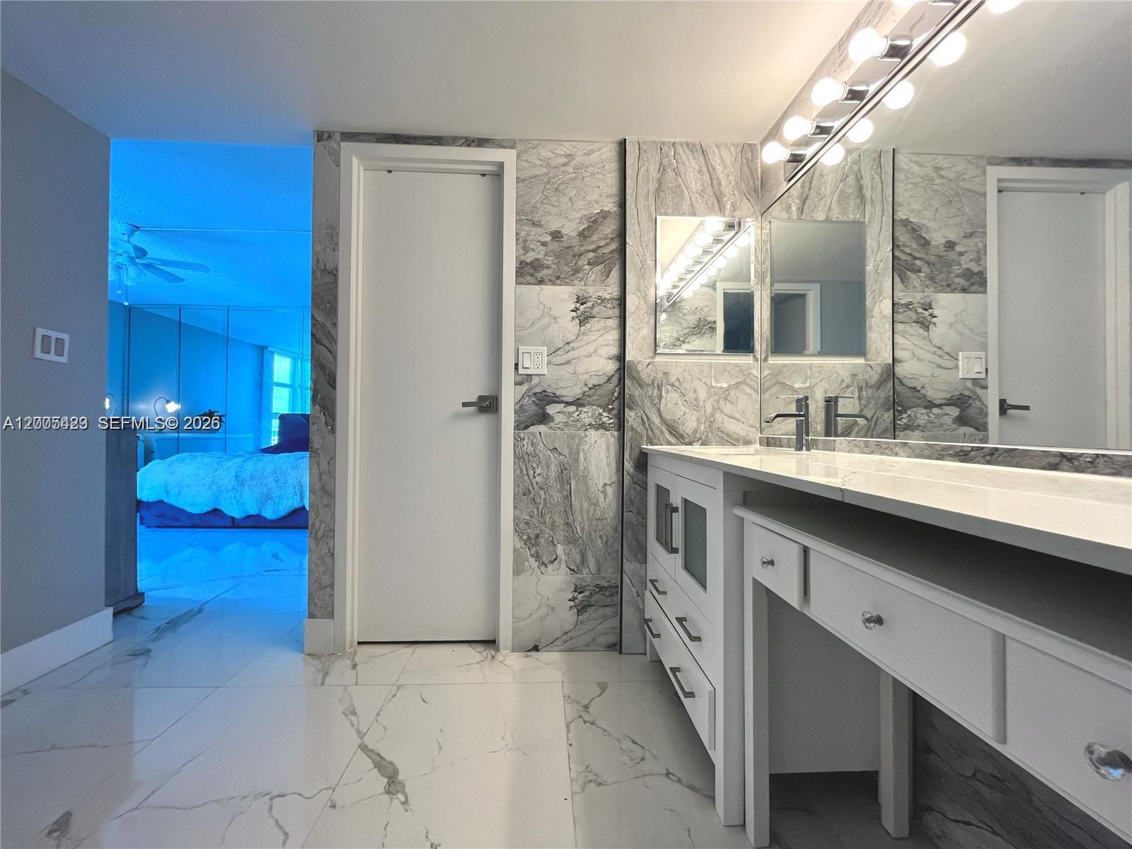 See details 1827 2 / 2 1603 sq. ft. $ 2026-04-21 0 Photo