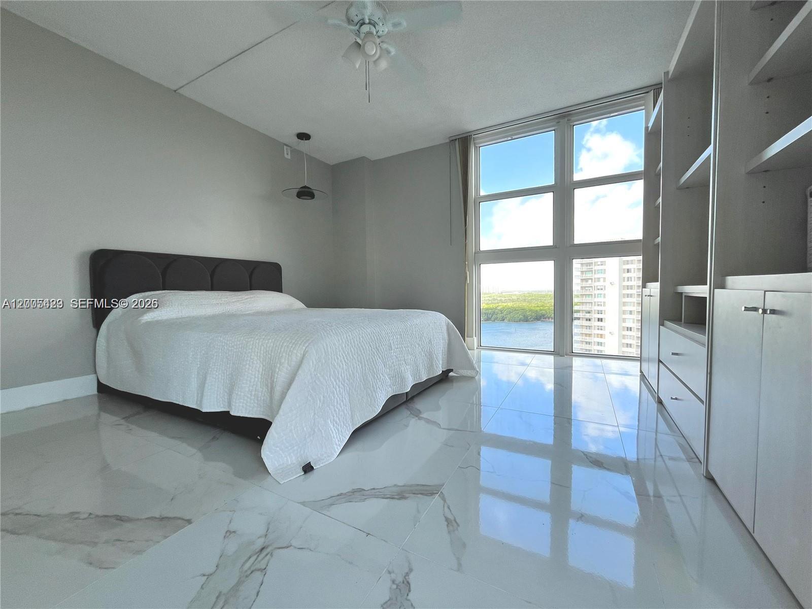 See details 1827 2 / 2 1603 sq. ft. $ 2026-04-21 0 Photo