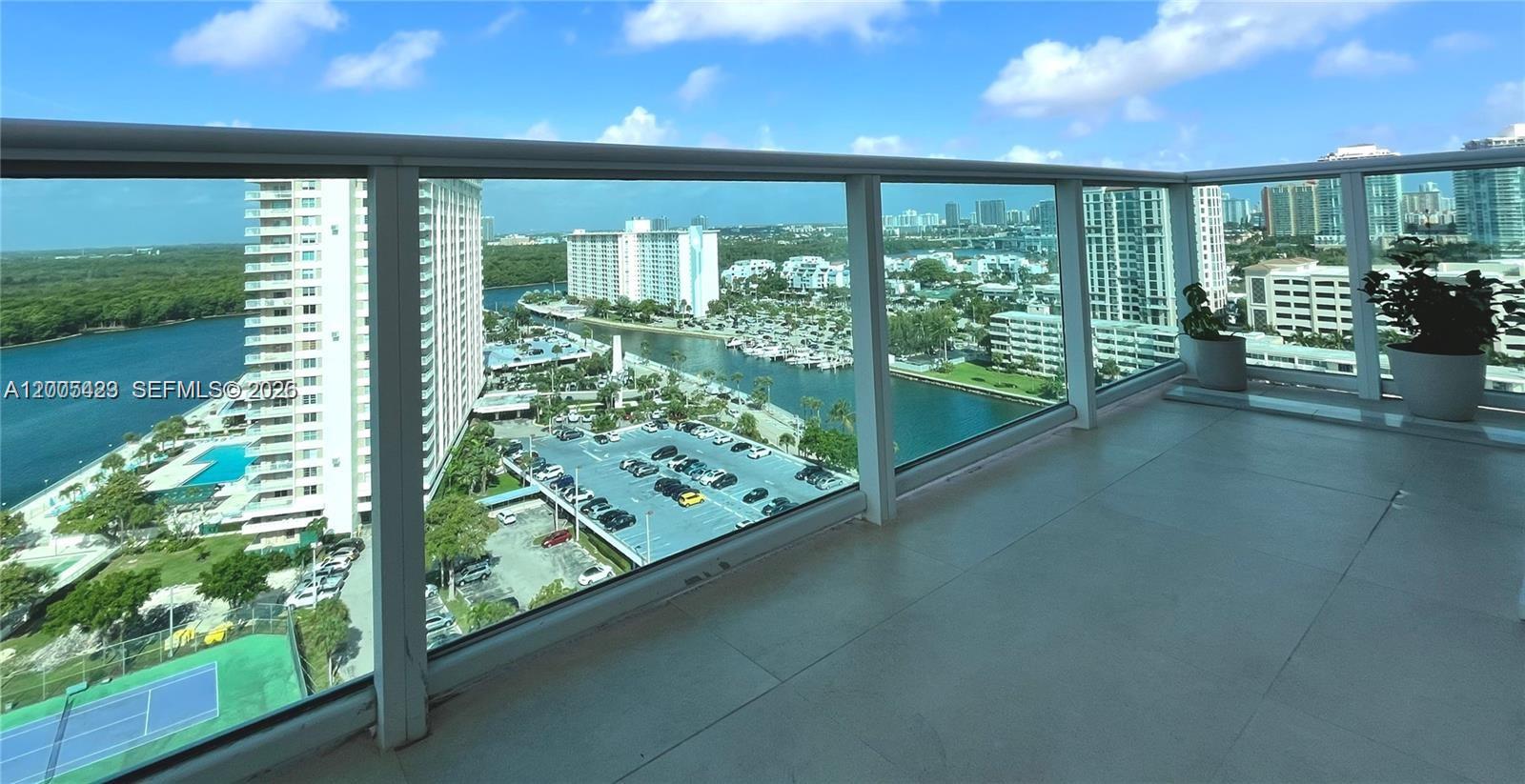 See details 1827 2 / 2 1603 sq. ft. $ 2026-04-21 0 Photo