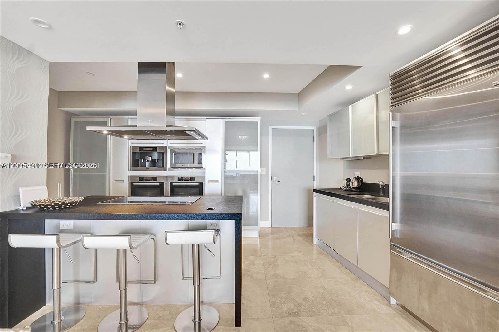 5202 2 / 3 1499 sq. ft. $ 2026-04-21 0 Photo