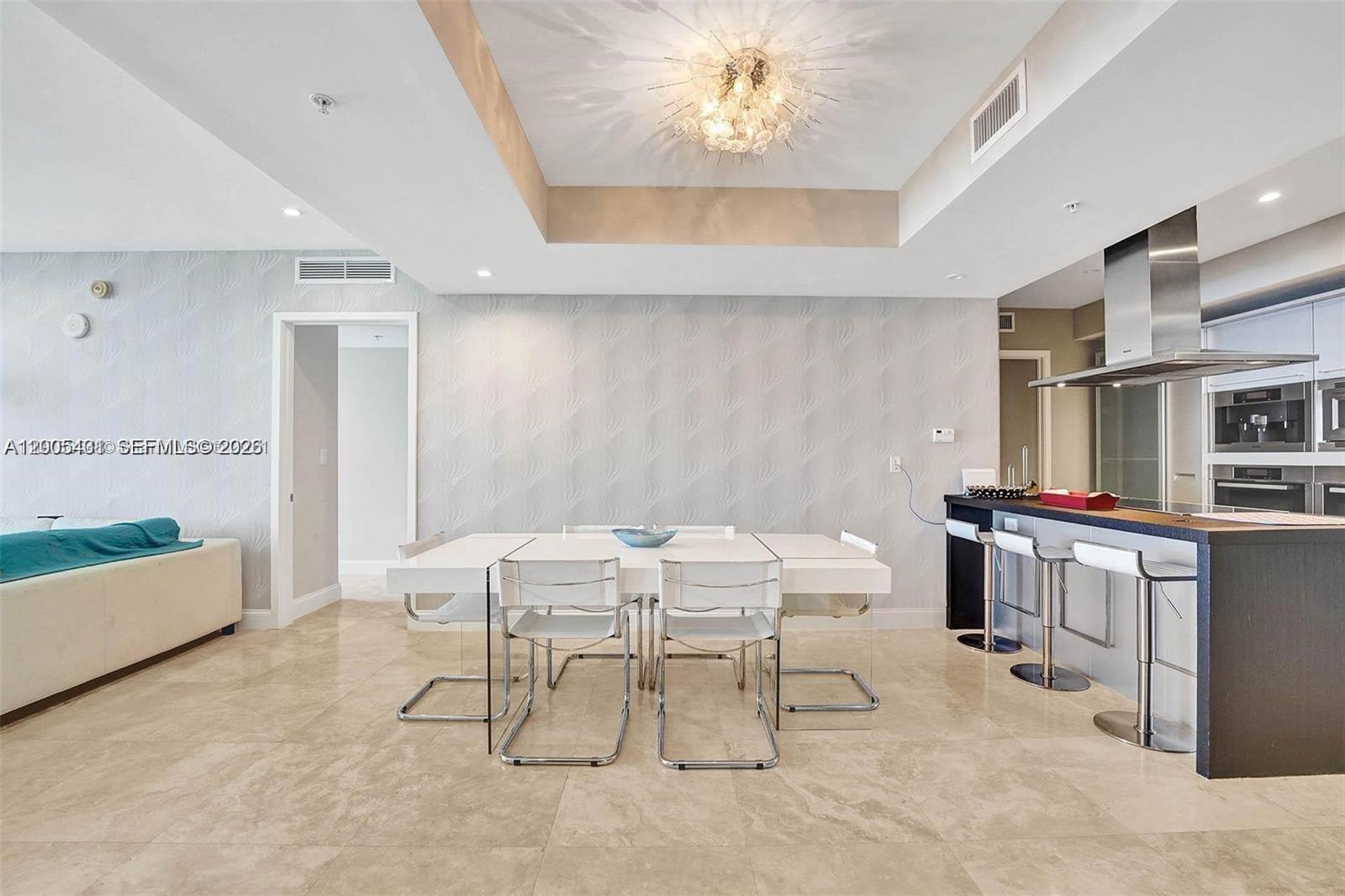 5202 2 / 3 1499 sq. ft. $ 2026-04-21 0 Photo
