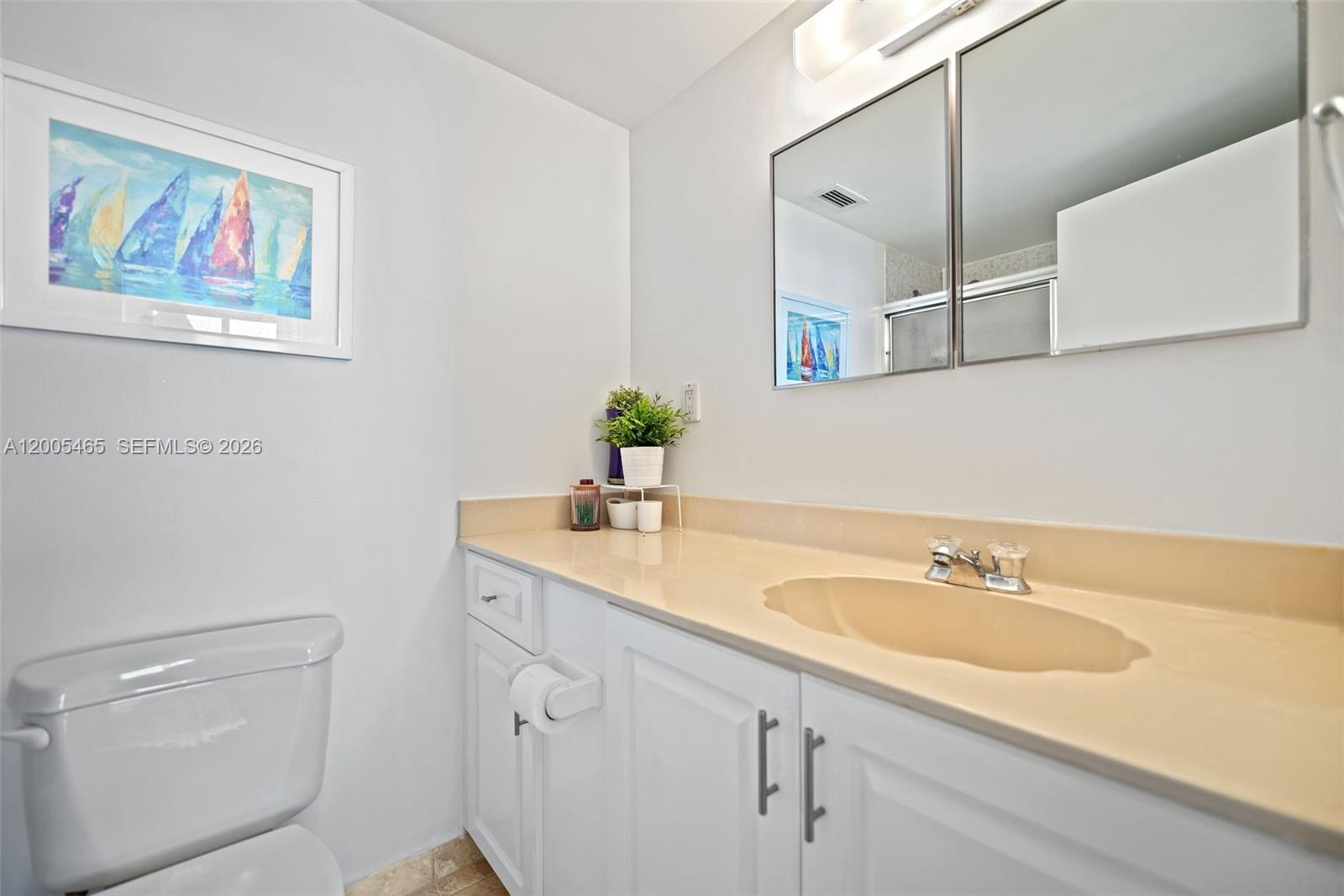 Photo of 3725 Ocean Dr  #1212, Hollywood, Florida, 33019 - 