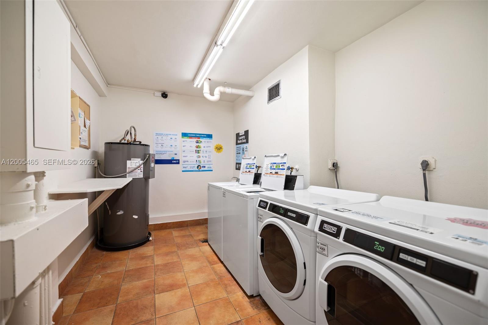 Photo of 3725 Ocean Dr  #1212, Hollywood, Florida, 33019 - 