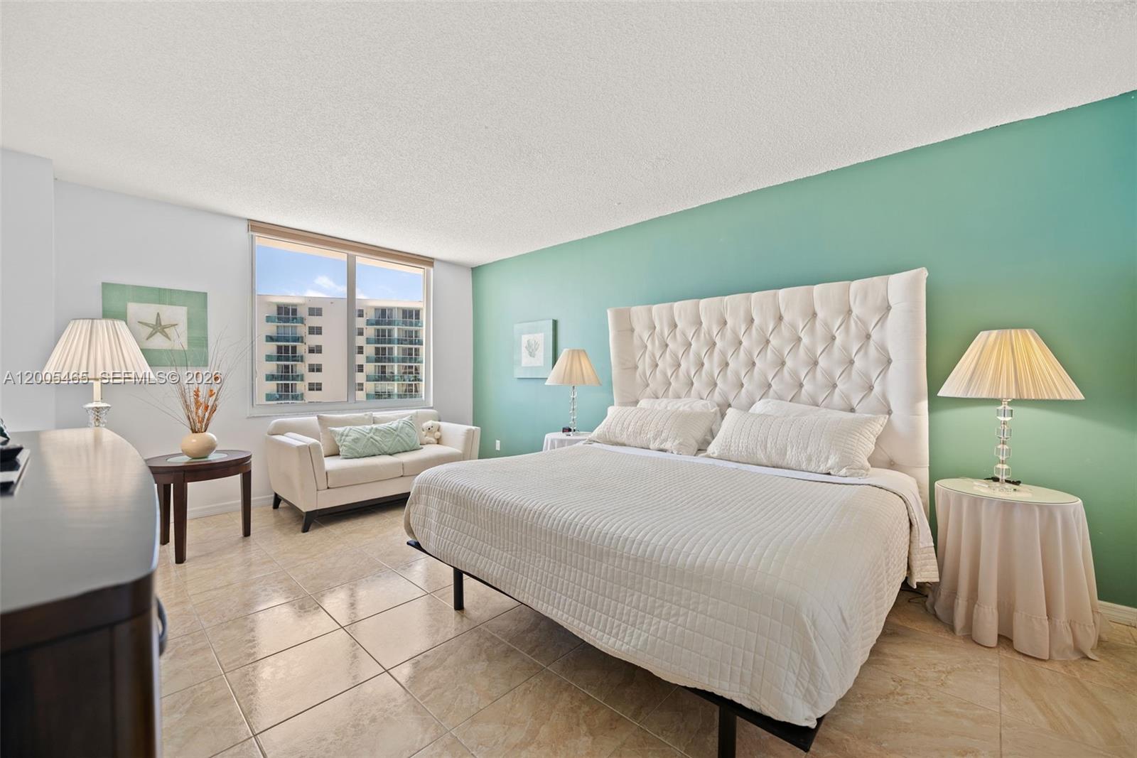 Photo of 3725 Ocean Dr  #1212, Hollywood, Florida, 33019 - 