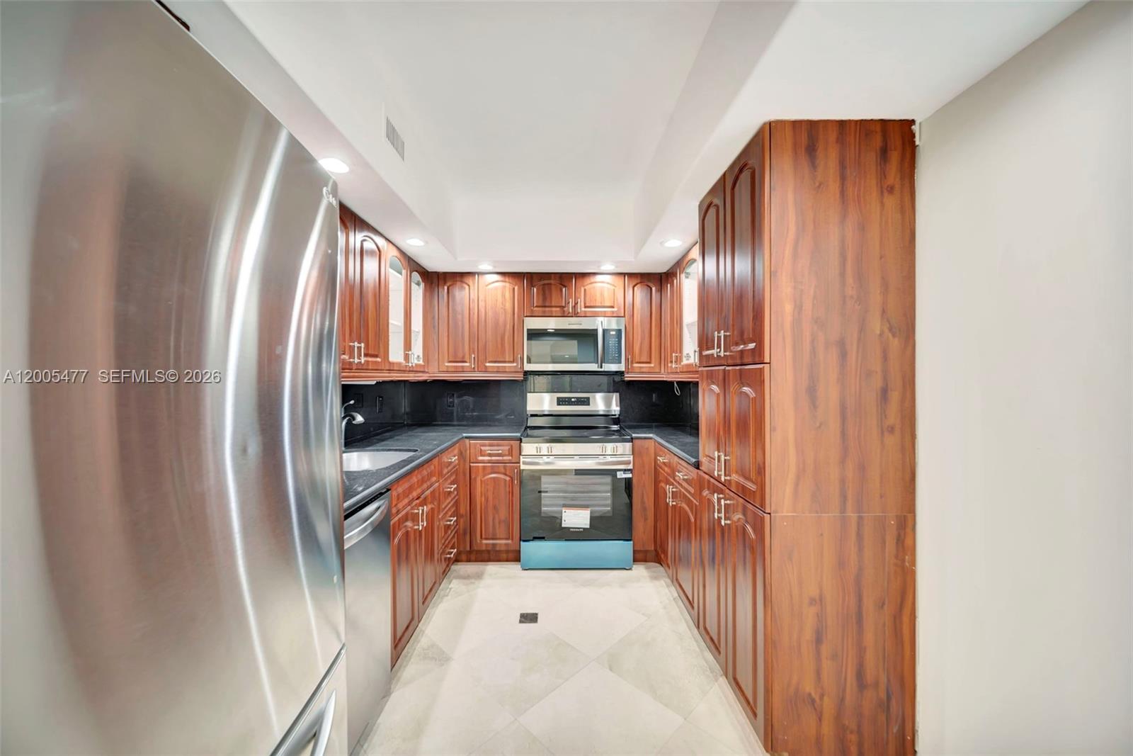 20A 1 / 2 870 sq. ft. $ 2026-04-21 0 Photo