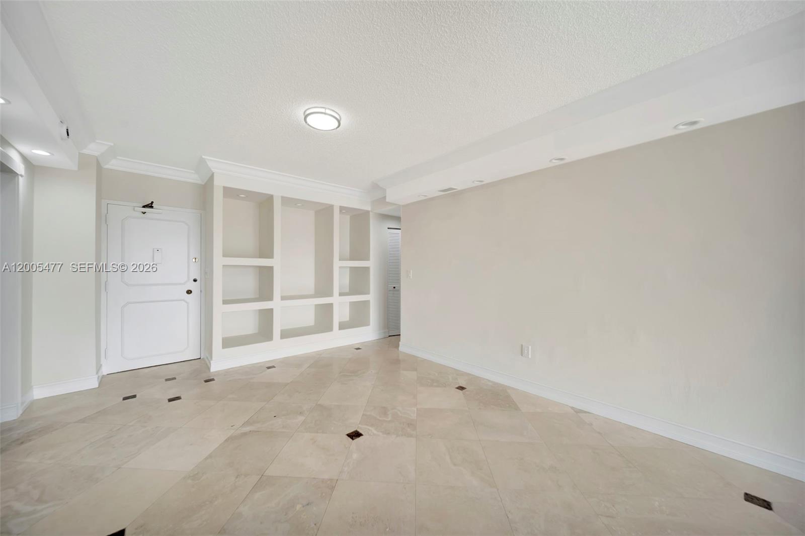 20A 1 / 2 870 sq. ft. $ 2026-04-21 0 Photo