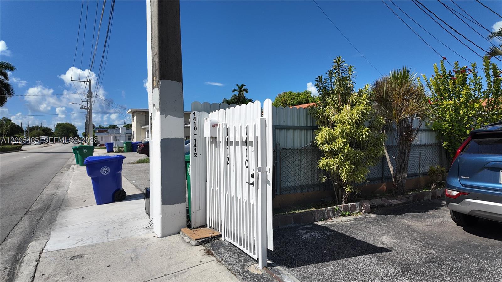 See details / 3059 sq. ft. $ 2026-04-30 0 Photo