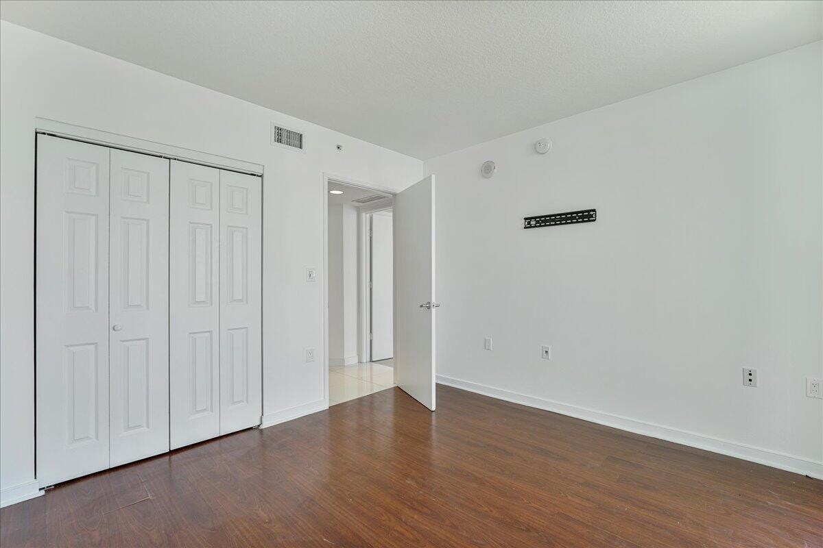 Photo of 200 Sunny Isles  #2-1701, Sunny Isles Beach, Florida, 33160 - 20250910154248474601000000-o