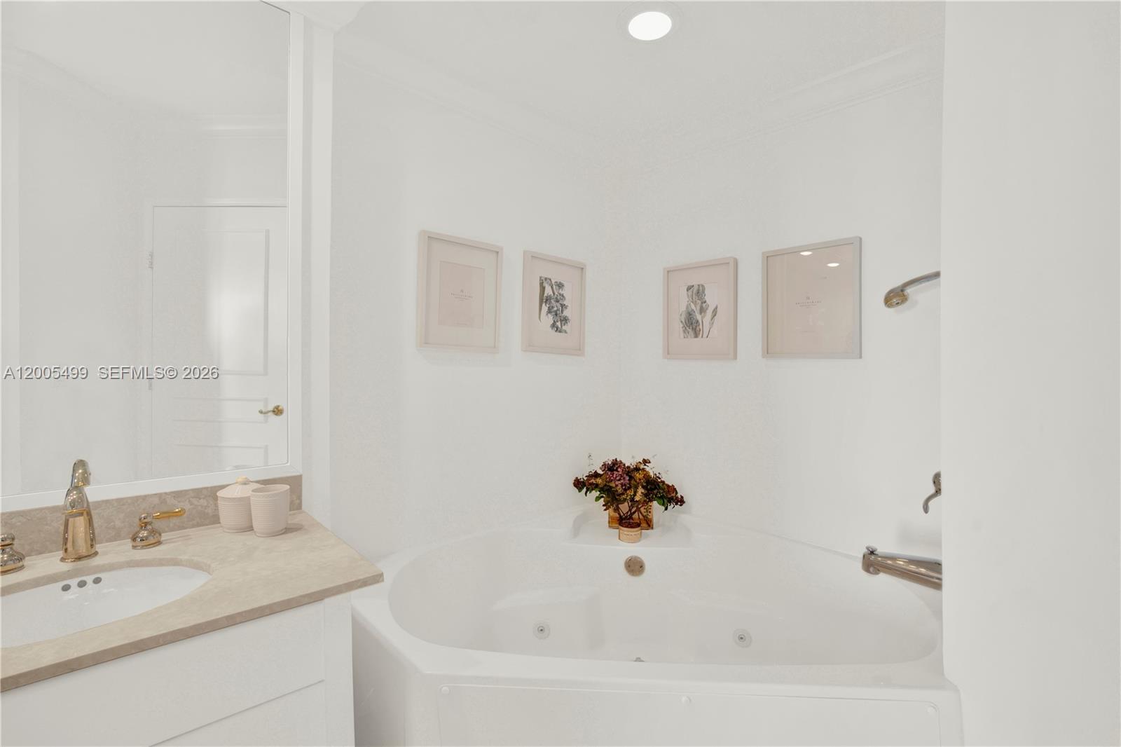 Photo of 3370 Hidden Bay Dr  #1702, Aventura, Florida, 33180 - 
