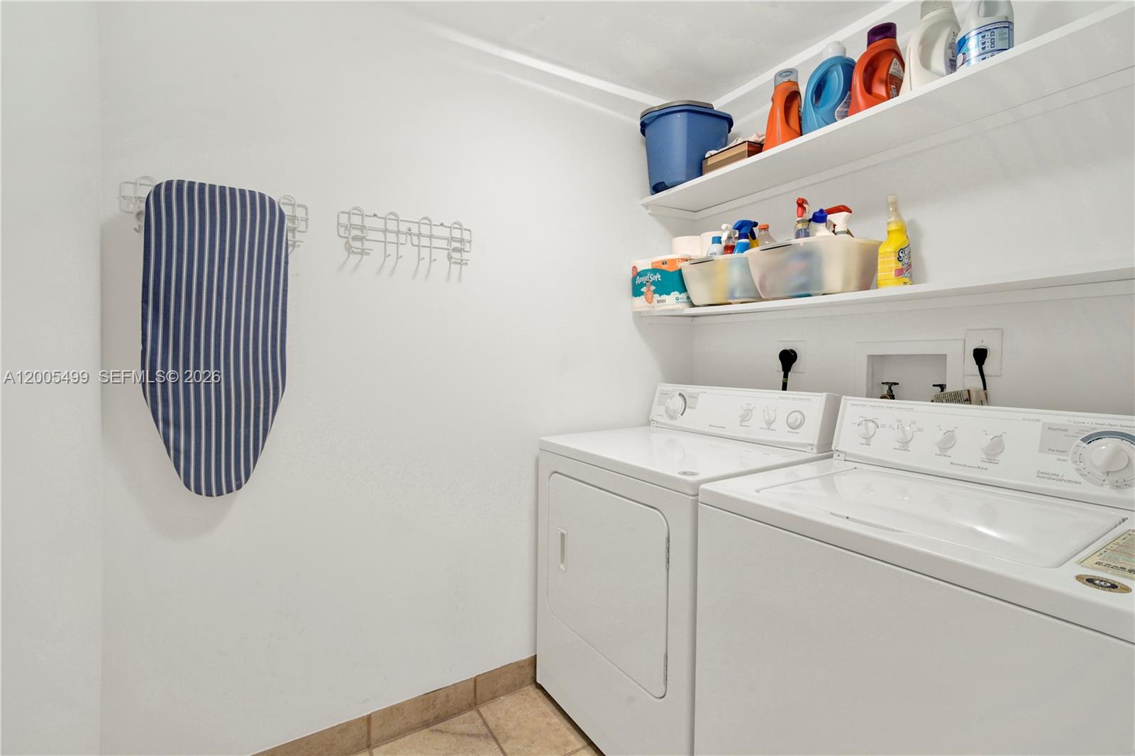 Photo of 3370 Hidden Bay Dr  #1702, Aventura, Florida, 33180 - 