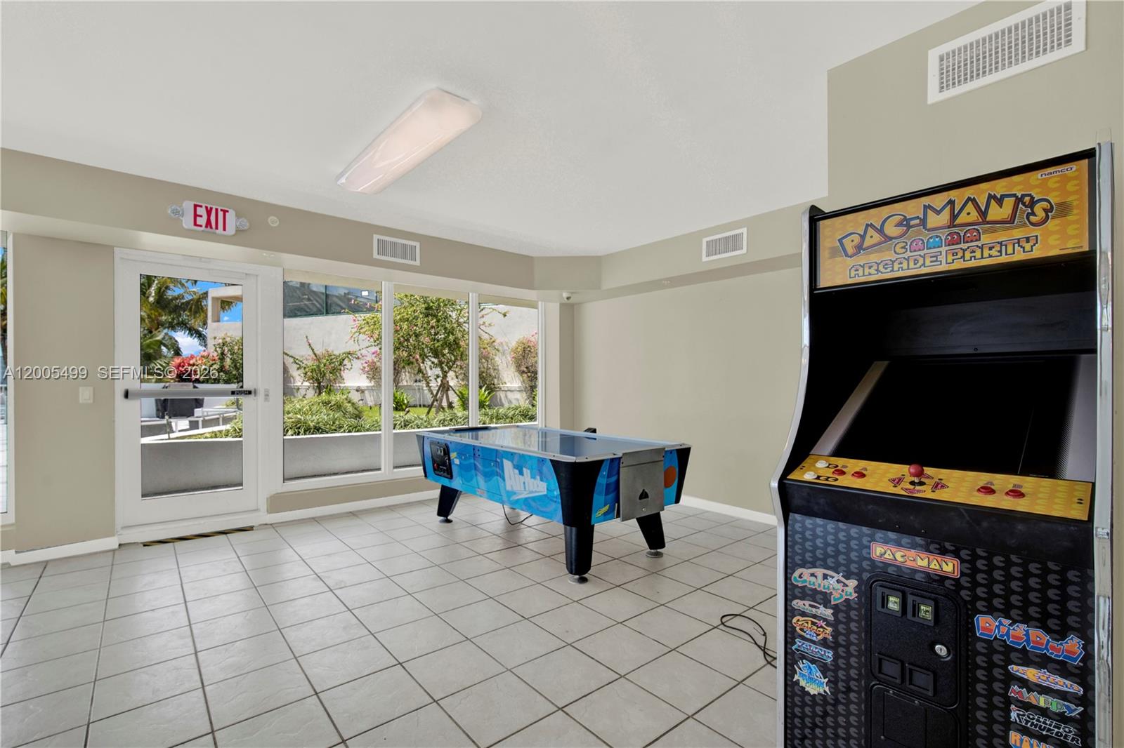 Photo of 3370 Hidden Bay Dr  #1702, Aventura, Florida, 33180 - 