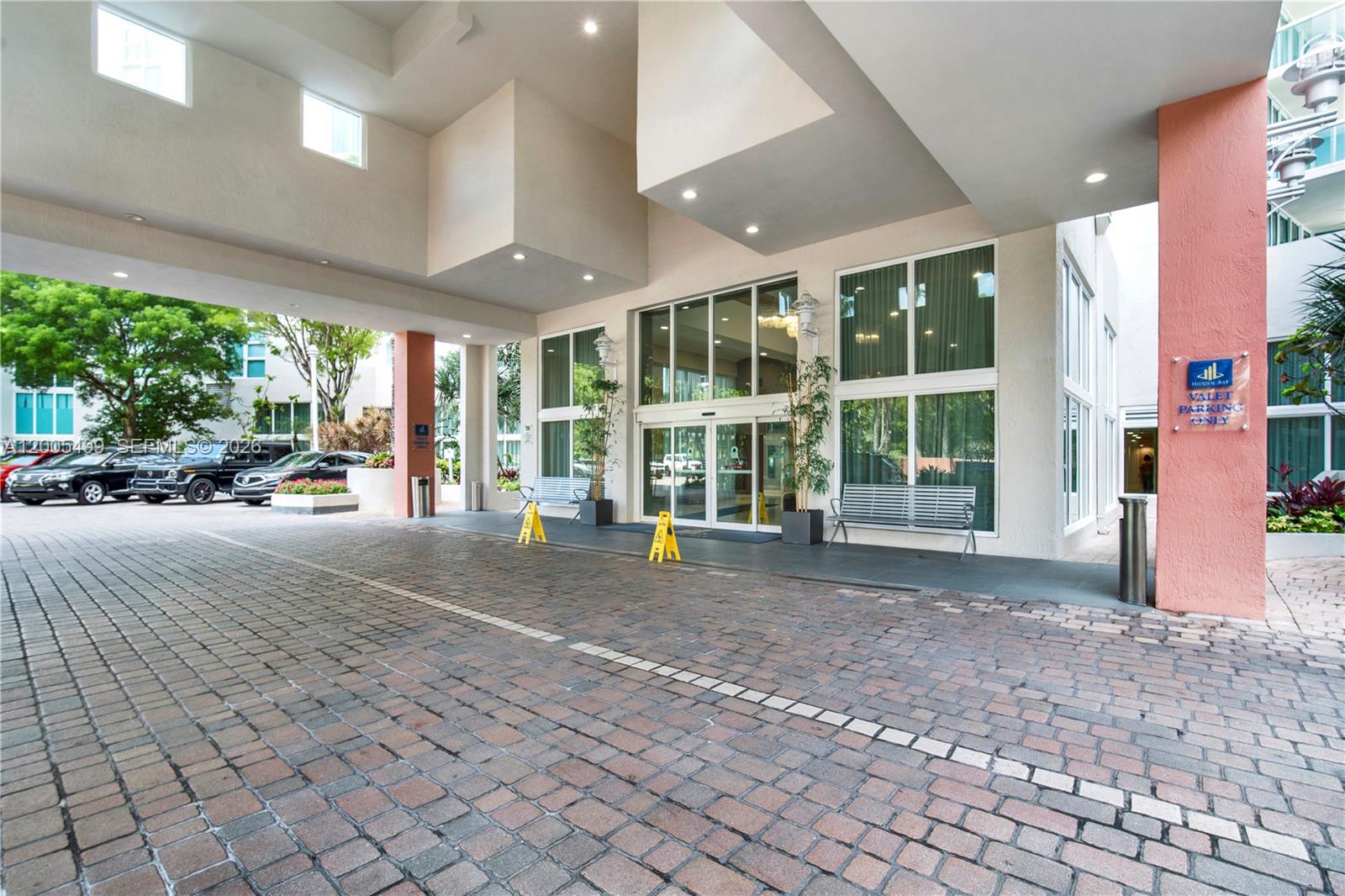 Photo of 3370 Hidden Bay Dr  #1702, Aventura, Florida, 33180 - 