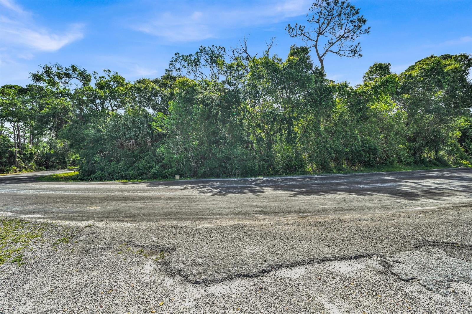   / 0  sq. ft. $ 2026-05-12 0 foto