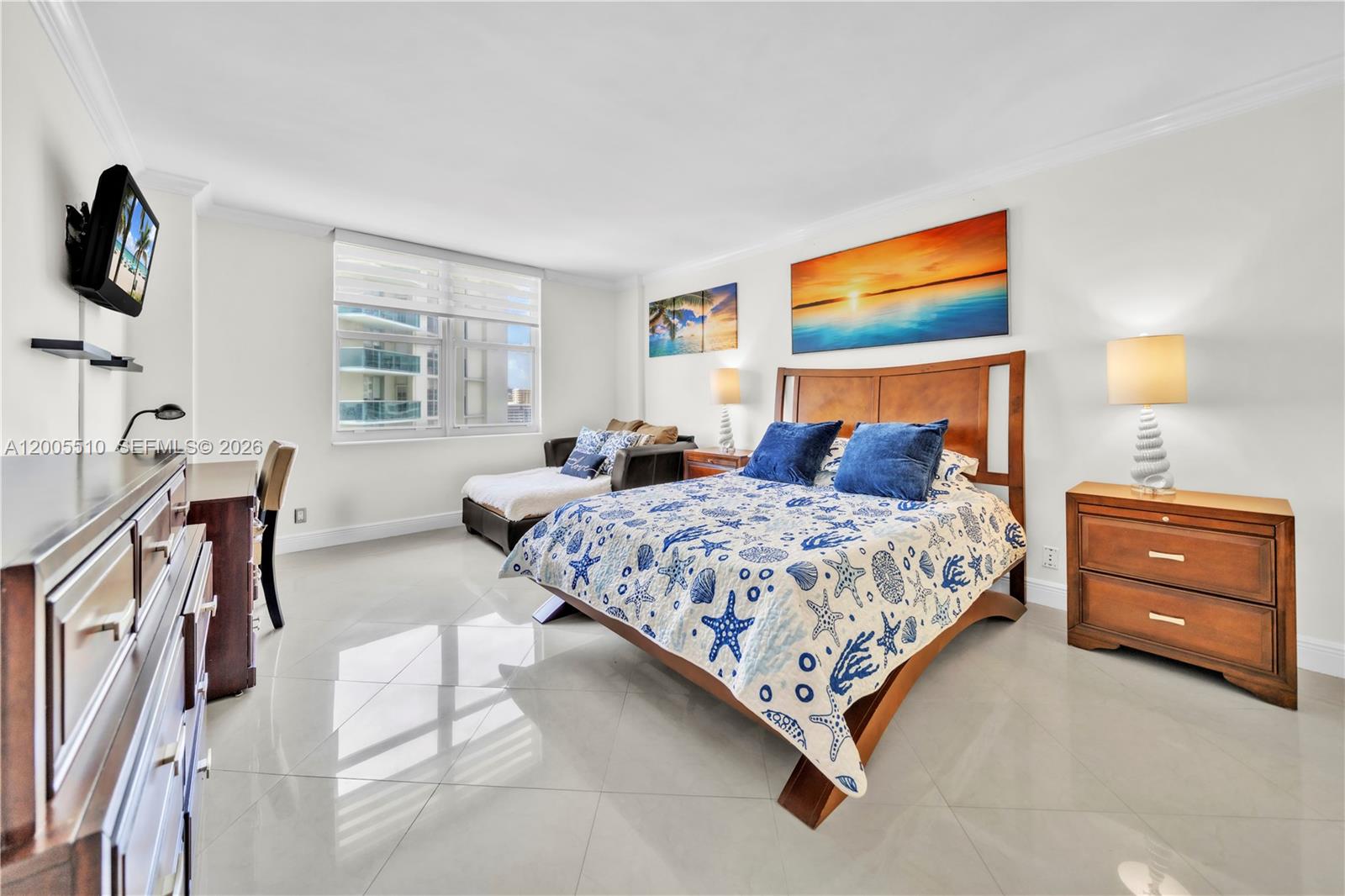 Photo of 3725 Ocean Dr  #1220, Hollywood, Florida, 33019 - 