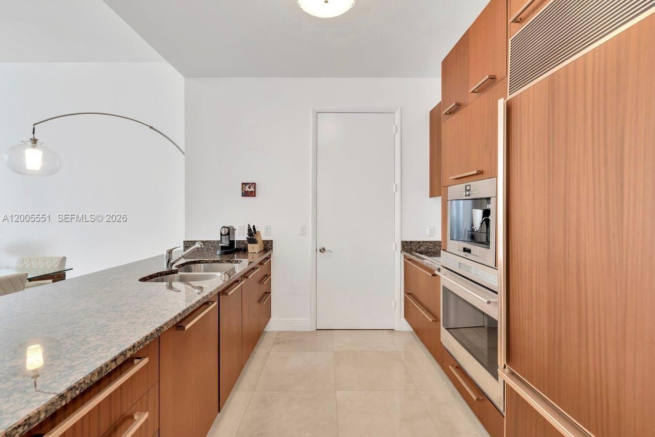 4002 3 / 4 1974 sq. ft. $ 2026-04-22 0 Photo