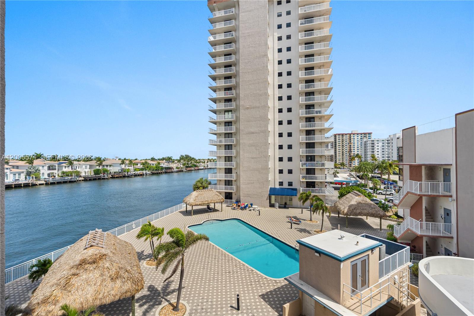 Photo of 1600 Ocean Dr  #4G, Hollywood, Florida, 33019 - 