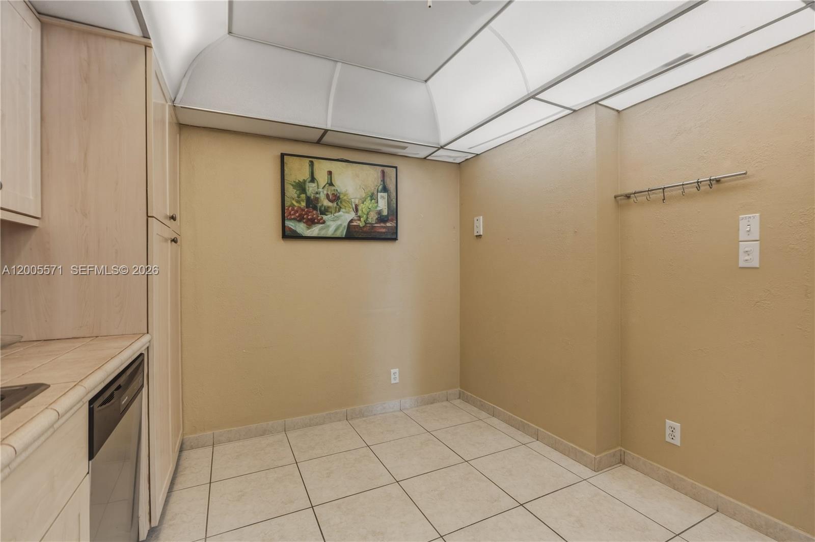 Photo of 1600 Ocean Dr  #4G, Hollywood, Florida, 33019 - 