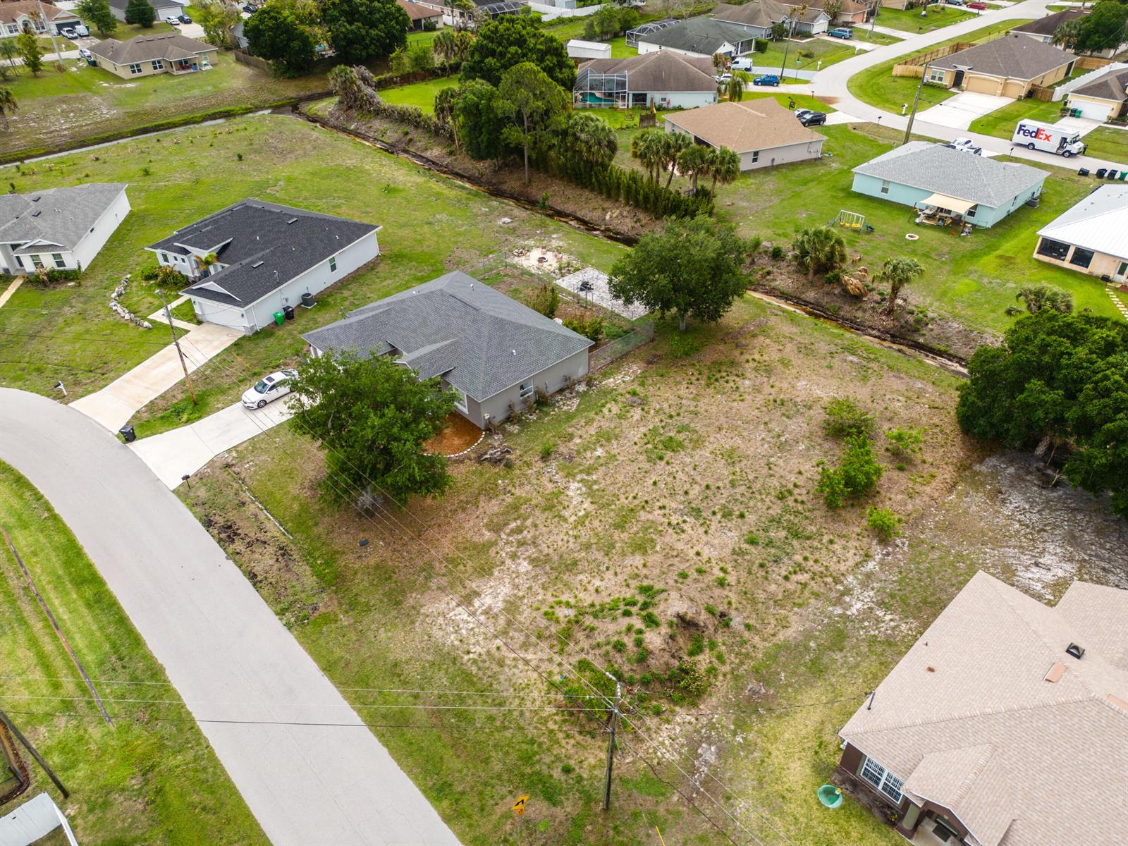   / 0  sq. ft. $ 2026-06-15 0 foto