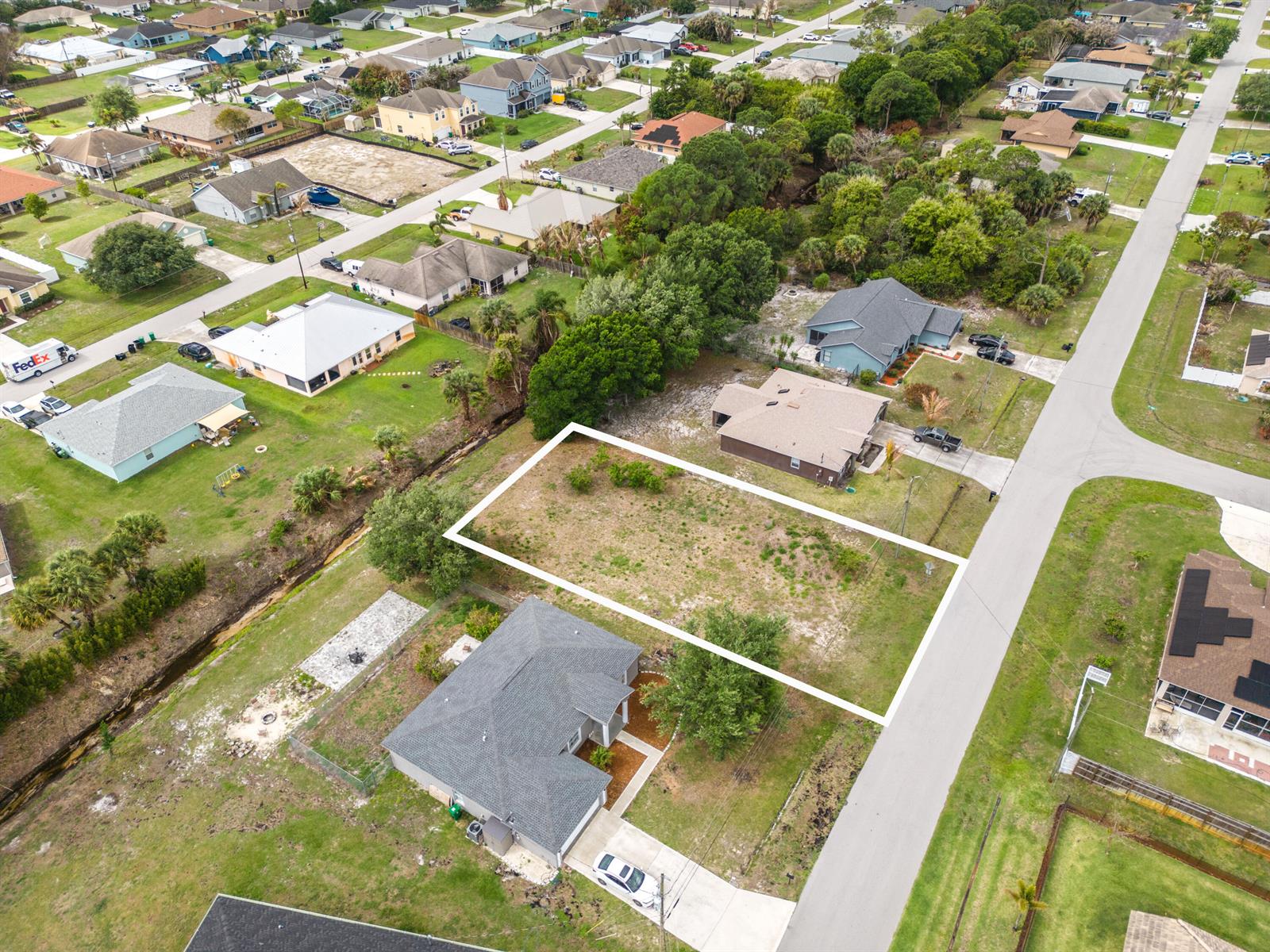   / 0  sq. ft. $ 2026-06-15 0 foto