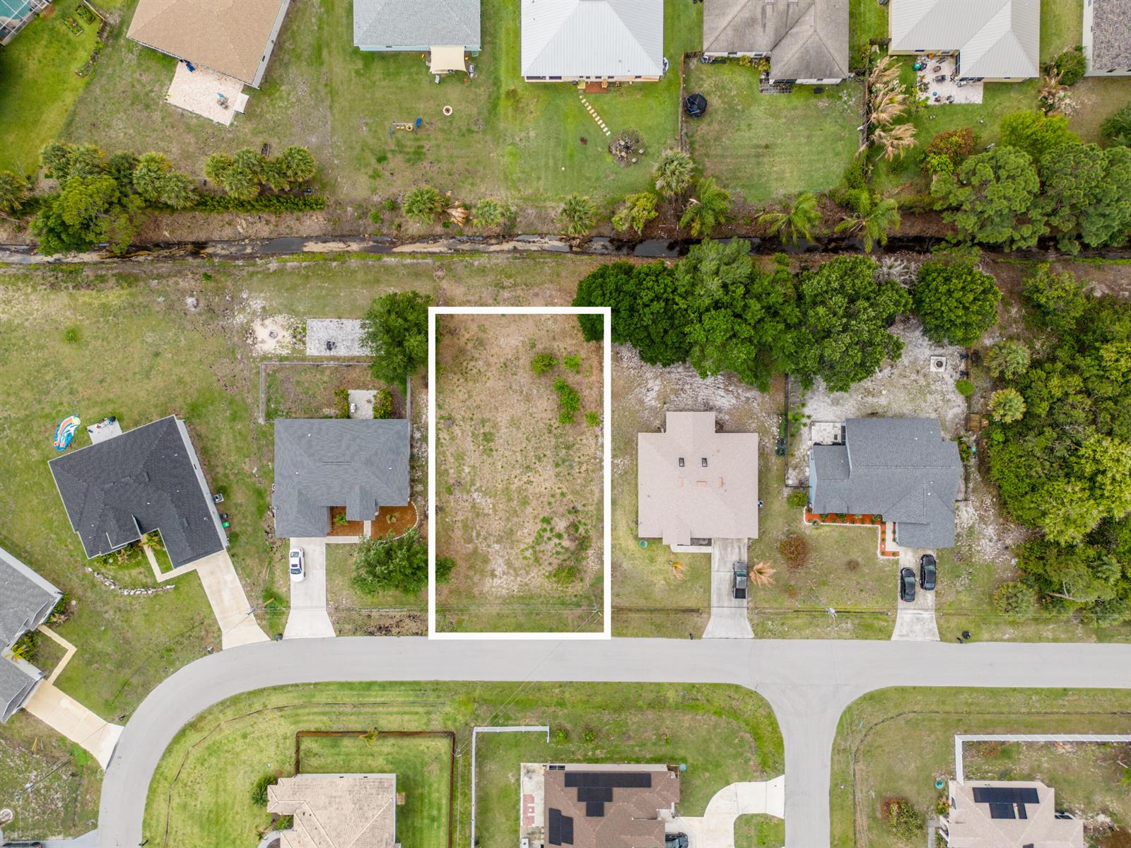   / 0  sq. ft. $ 2026-06-15 0 foto