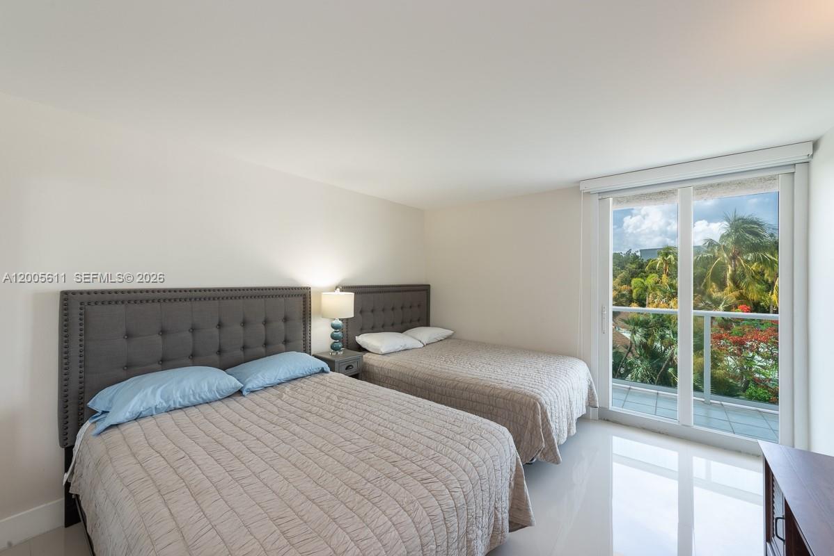 226 2 / 2 1521 sq. ft. $ 2026-04-22 0 Photo