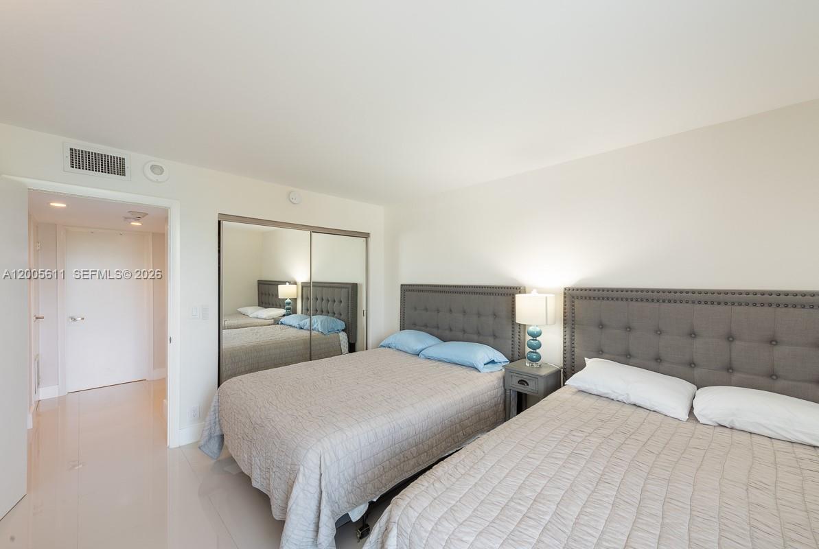 226 2 / 2 1521 sq. ft. $ 2026-04-22 0 Photo