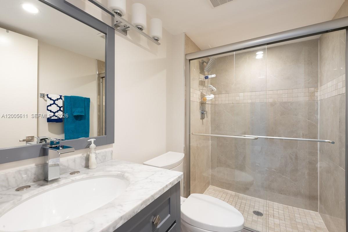 226 2 / 2 1521 sq. ft. $ 2026-04-22 0 Photo
