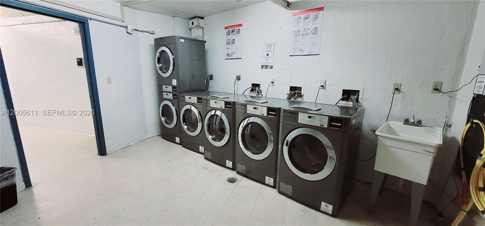 226 2 / 2 1521 sq. ft. $ 2026-04-22 0 Photo