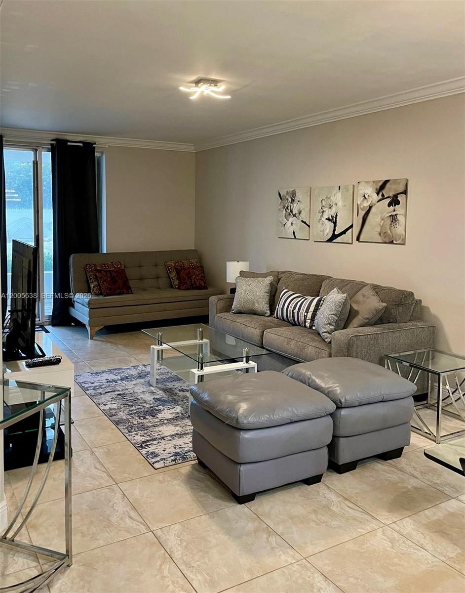 Photo of 3725 Ocean Dr  #L12, Hollywood, Florida, 33019 - 