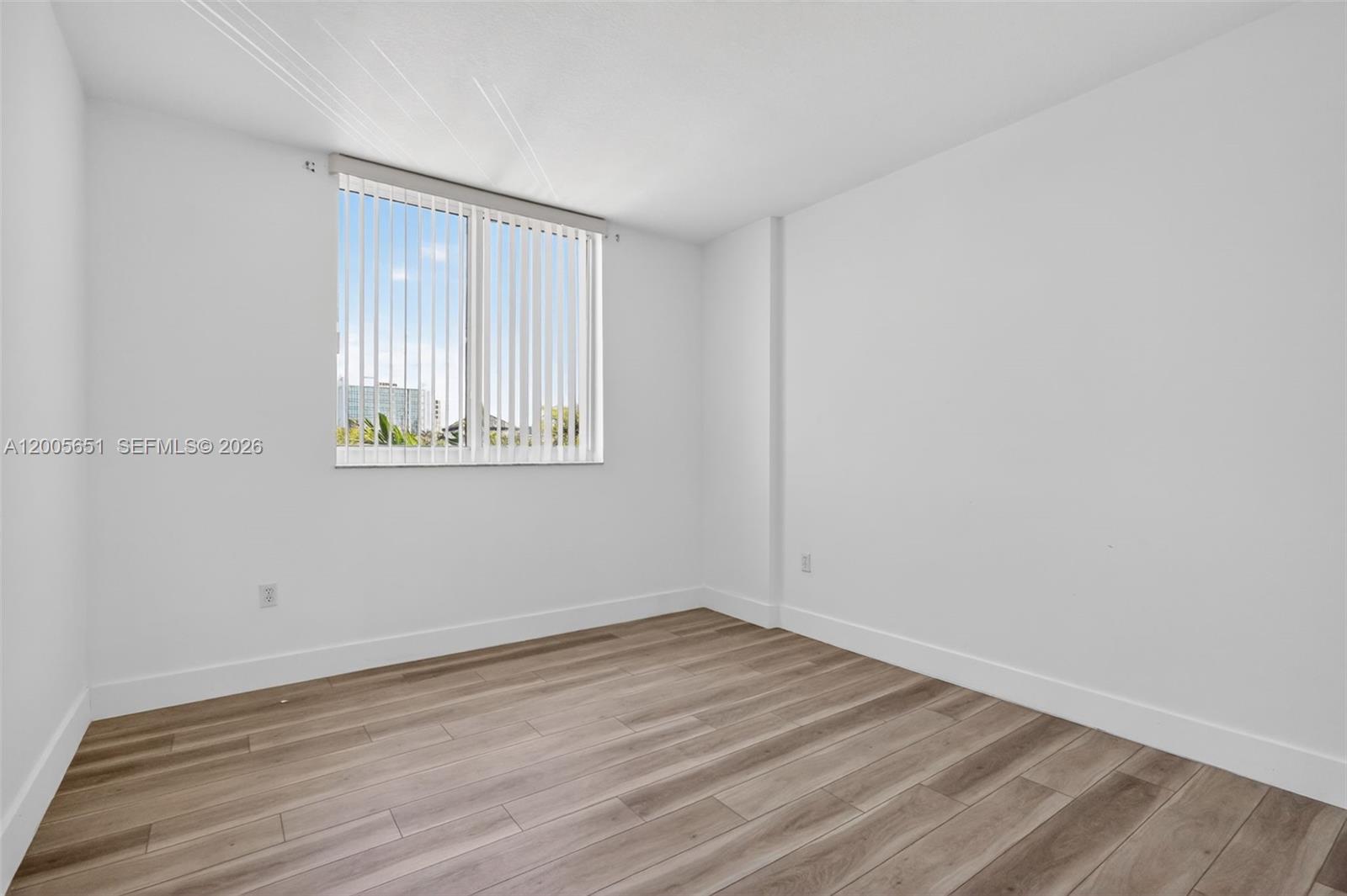 Photo of 2775 187th St  #202, Aventura, Florida, 33180 - 