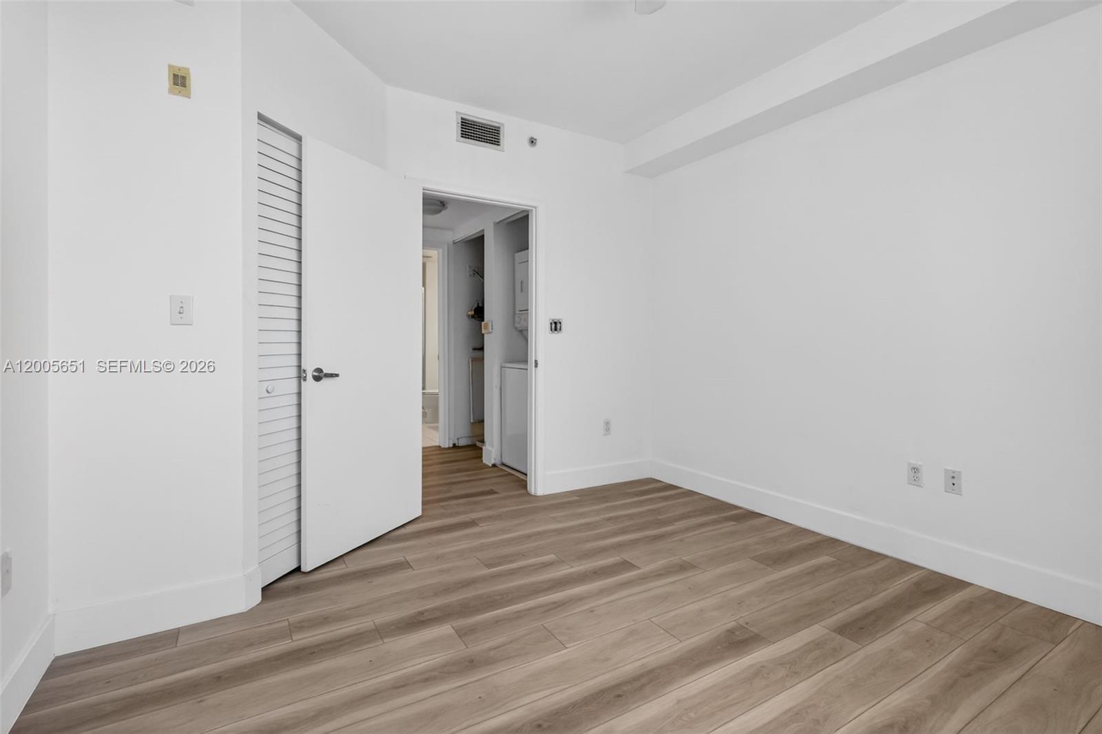 Photo of 2775 187th St  #202, Aventura, Florida, 33180 - 