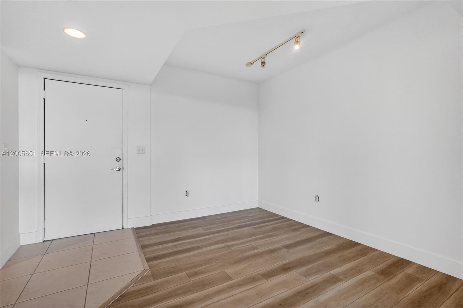 Photo of 2775 187th St  #202, Aventura, Florida, 33180 - 