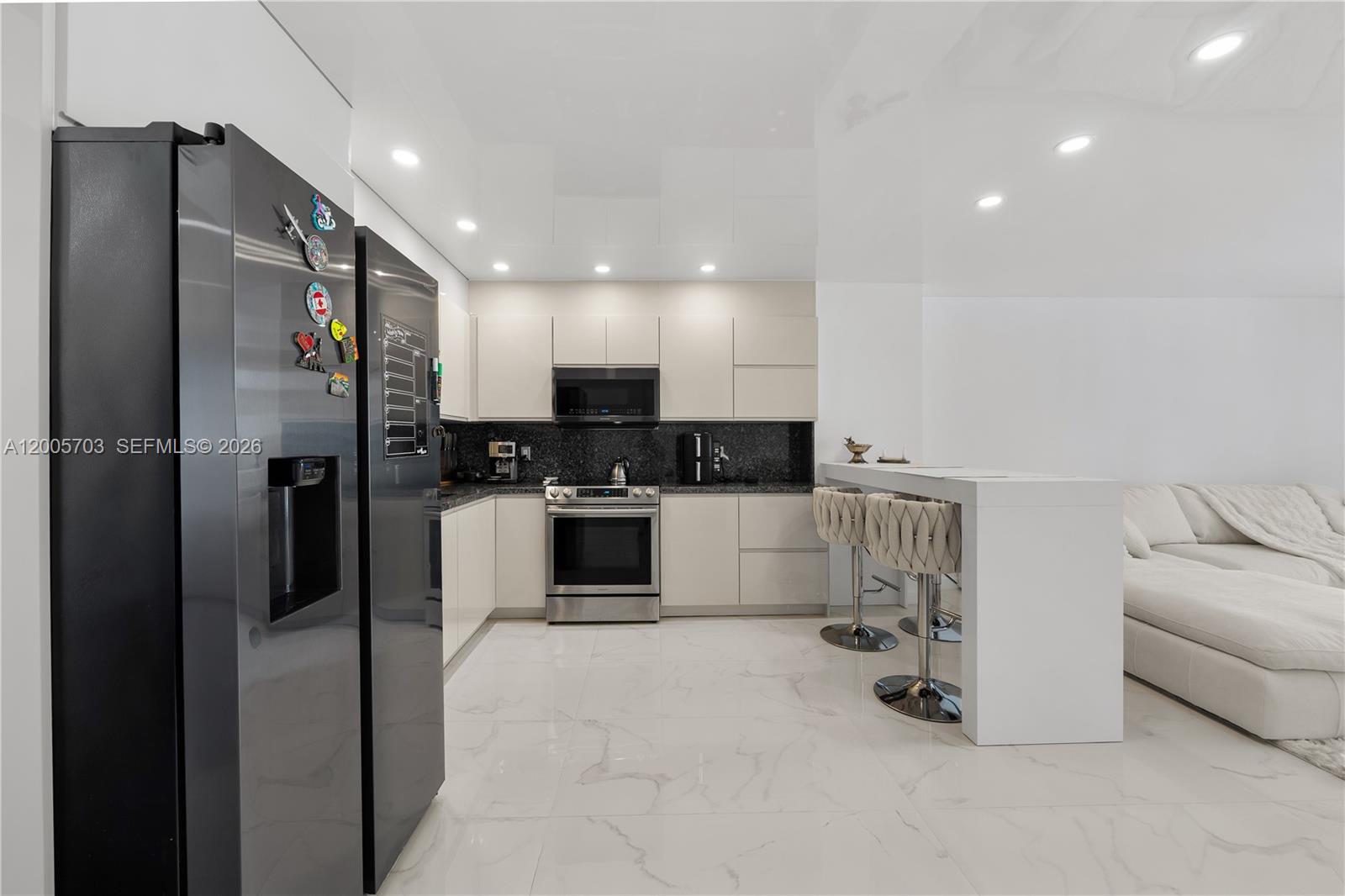 Photo of 1865 Ocean Dr  #15B, Hallandale Beach, Florida, 33009 - 