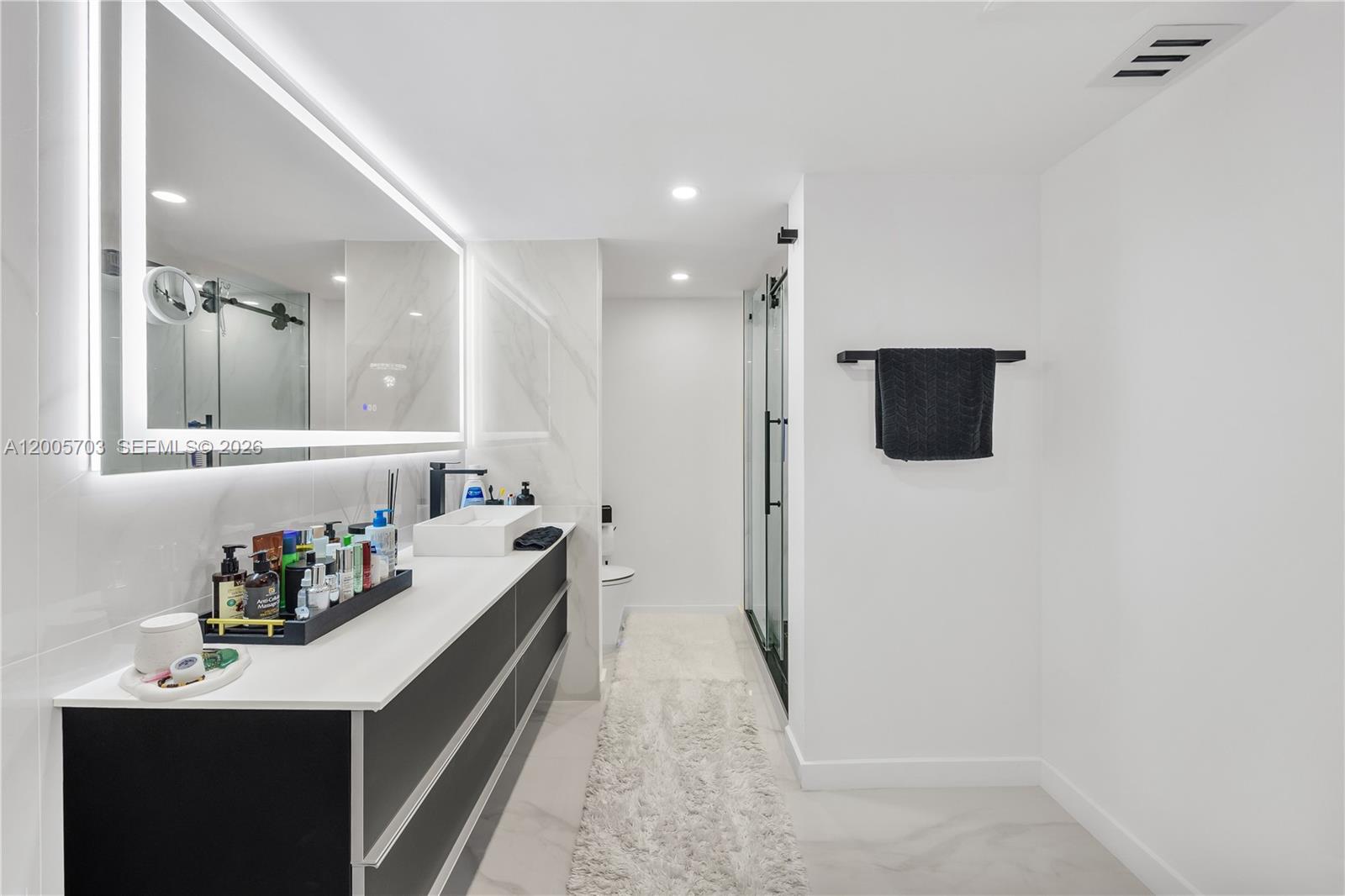 Photo of 1865 Ocean Dr  #15B, Hallandale Beach, Florida, 33009 - 