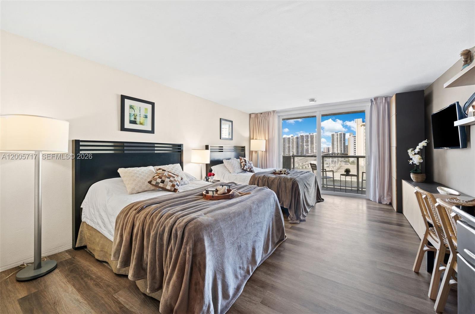 Photo of 19201 Collins Ave  #736, Sunny Isles Beach, Florida, 33160 - 