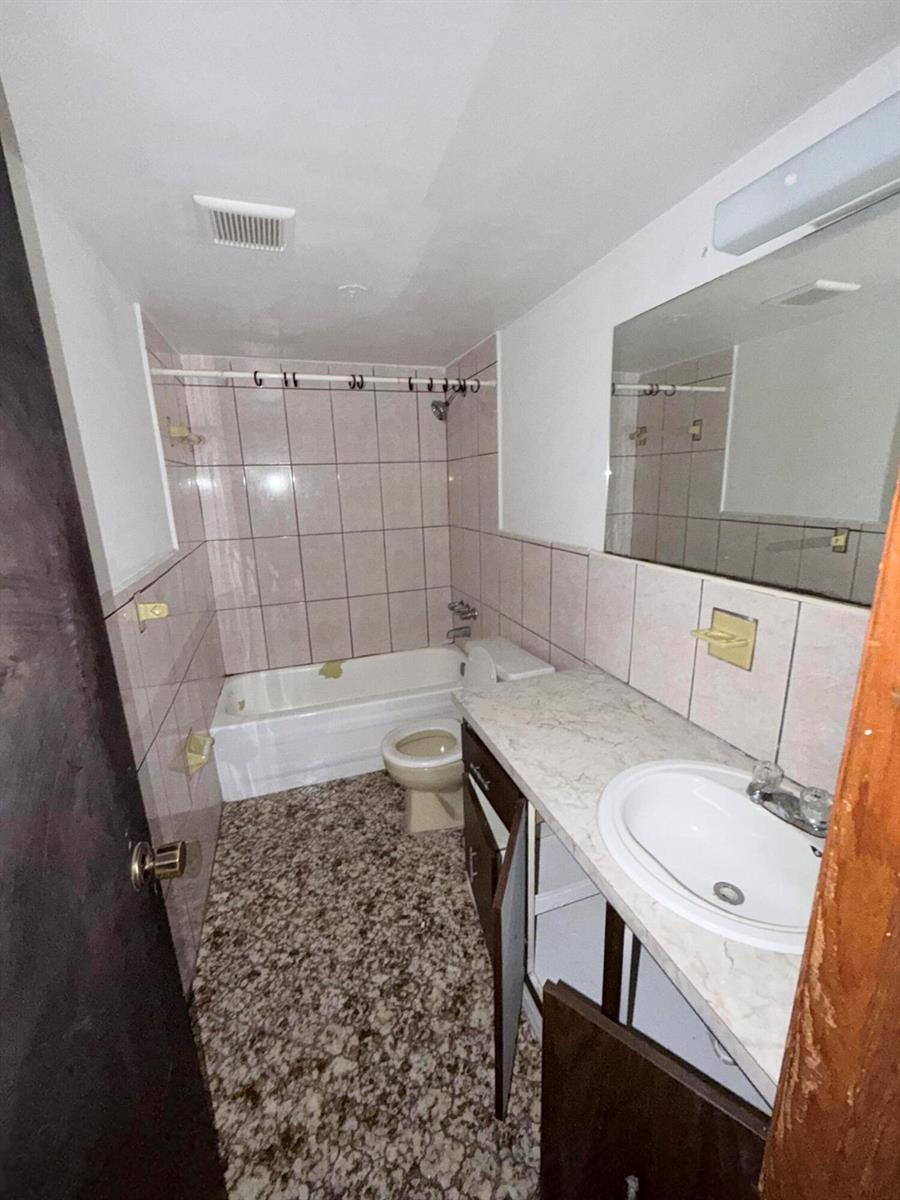   / 0  sq. ft. $ 2026-05-21 0 Photo