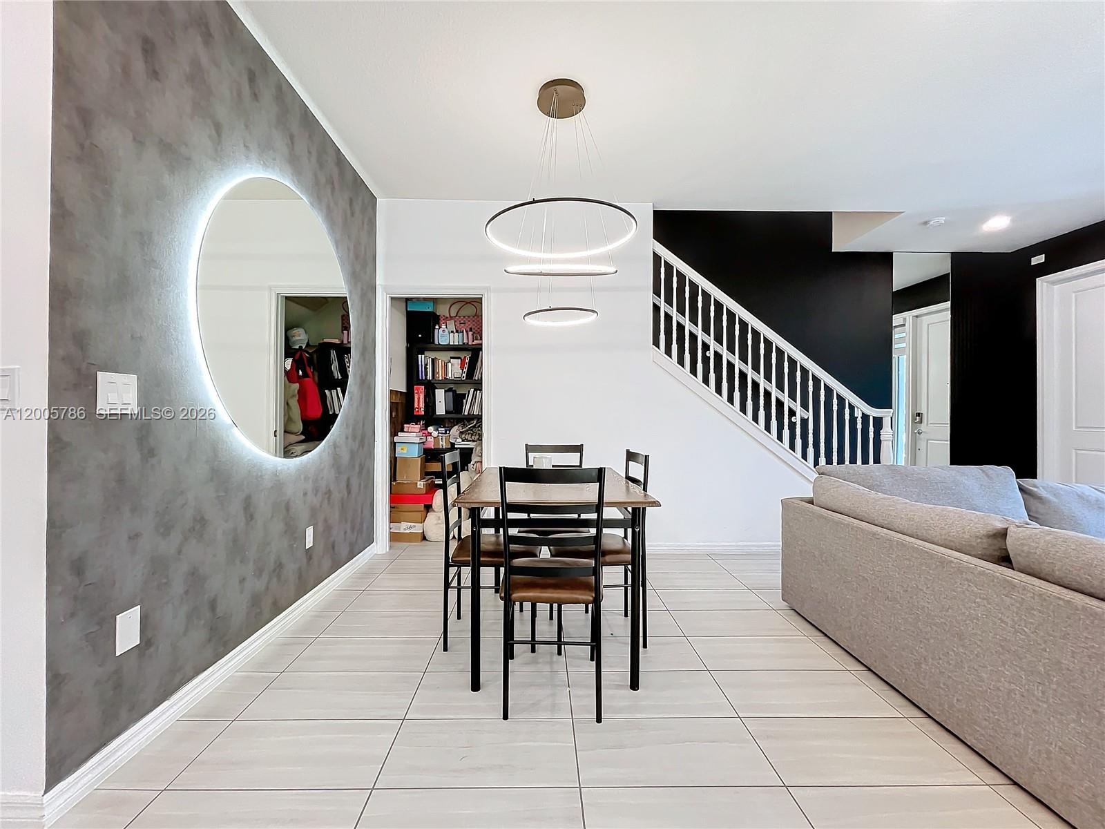 5040 3 / 3 1421 sq. ft. $ 2026-04-22 0 Photo