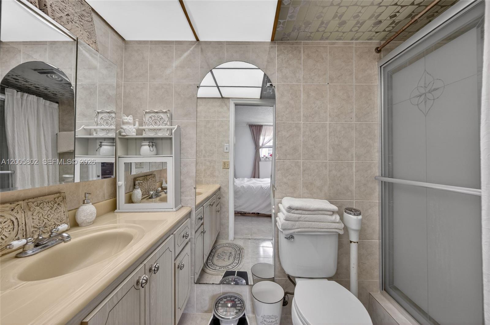 Photo of 610 12th Ave  #602, Hallandale Beach, Florida, 33009 - 