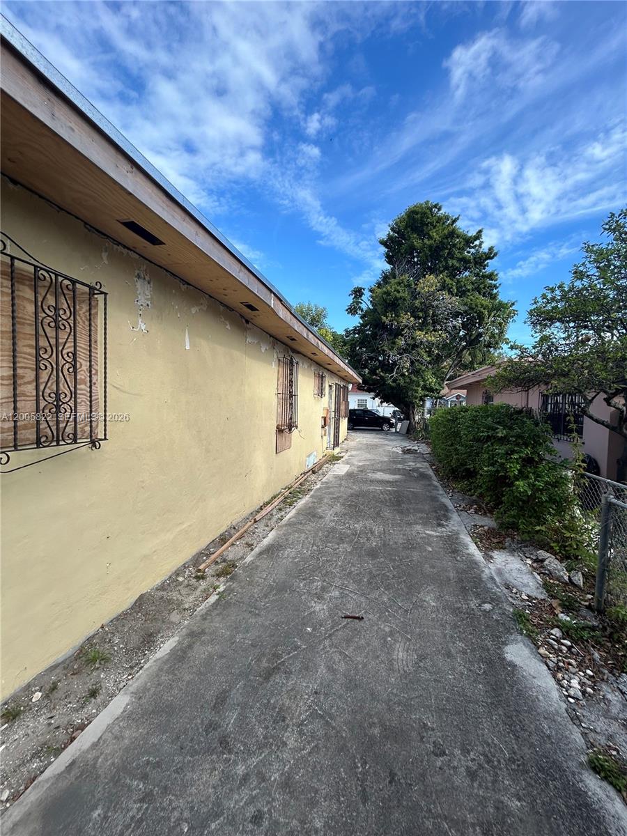  /  2080 sq. ft. $ 2026-04-22 0 Photo