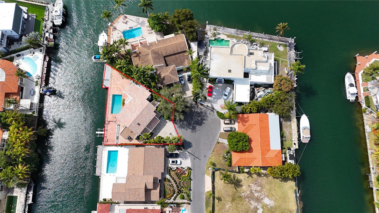 Ver detalles / sq. ft. $ 2026-04-22 0 foto