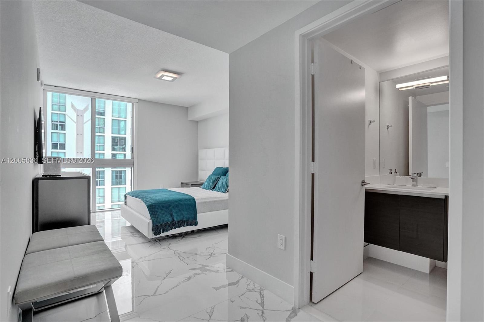 5-2207 3 / 4 1892 sq. ft. $ 2026-04-22 0 Photo